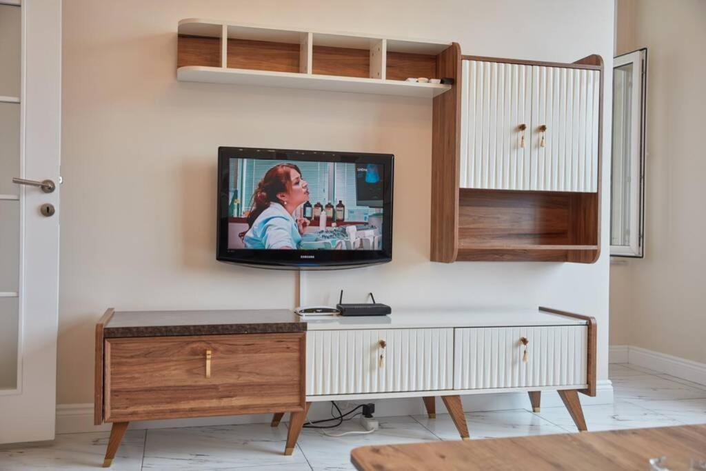 Taksim Square Apartment, Great View, Luxury İstanbul Dış mekan fotoğraf