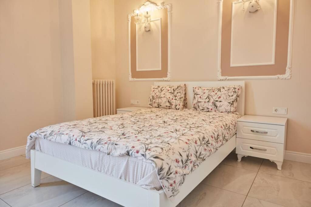 Taksim Square Apartment, Great View, Luxury İstanbul Dış mekan fotoğraf